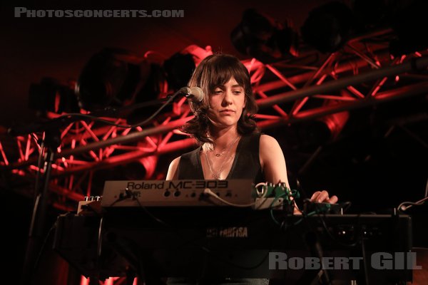 ELISA FLORES - 2023-05-22 - PARIS - La Boule Noire - 